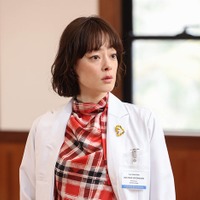 市川実日子「ザ・ロイヤルファミリー」獣医師役で出演決定  Snow Man目黒蓮との共演秘話も「頼もしくて」 画像