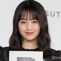 来期朝ドラ「風、薫る」主演の上坂樹里、素肌輝くウェディングドレス姿公開「透明感溢れてる」「芸術作品のよう」と絶賛相次ぐ 画像