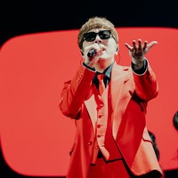 HIKAKIN、ステージで涙「本当に感無量」YouTuberイベントオープニングで10年の“軌跡”に感極まる【YTFF2025】 画像