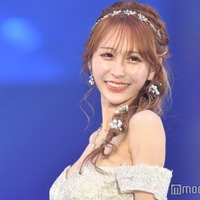 美女社長YouTuber浦西ひかる、スラリ美脚輝くミニスカコーデ披露「脚長すぎる」「コーデ真似したい」と反響 画像