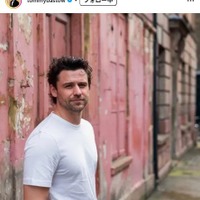 「ばけばけ」ヘヴン役 トミー・バストウ、日本語を教わった女性芸人との2ショット公開「すごい繋がり」「素敵なご縁」の声 画像