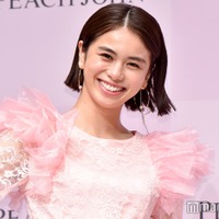 佐藤晴美、“7年ぶり”前髪ありにイメチェン「新鮮で可愛い」「雰囲気変わって素敵」と反響 画像