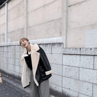 宇野実彩子、笑顔はじけるロケコーデSHOTに反響「可愛いし美人」「素敵です」 画像