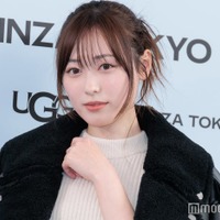 福原遥、美デコルテ際立つオフショル姿に反響「透明感が際立っている」「美スタイル」 画像