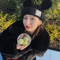 人気インフルエンサーJULIA、第1子妊娠を発表 イケメン夫との密着ショット＆ふっくらお腹披露 画像