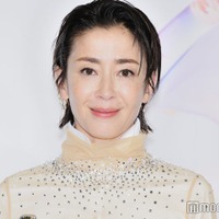 宮沢りえ、黒髪姫カット姿が話題「艶っぽい」「印象変わる」 画像