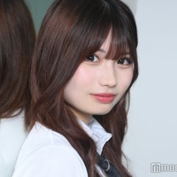 「今日好き」藤田みあ、ニット×ミニスカで美脚スラリ「冬の最強ビジュ」「お団子も可愛すぎ」の声 画像