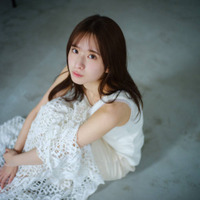 乃木坂46菅原咲月、ピュアな魅力が際立つホワイトコーデを披露！副キャプテン任命後の1年を語る 画像