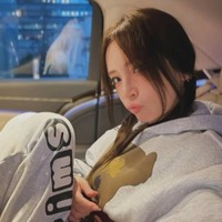 浜崎あゆみ、ラフな雰囲気のスウェットSHOTにファン悶絶「髪型最高に可愛い」「目の保養」 画像