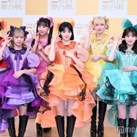 【紅白リハ2日目】FRUITS ZIPPER、CANDY TUNEとのバトンタッチで「なにか可愛いことができたら…」舞台裏での会話明かす 画像