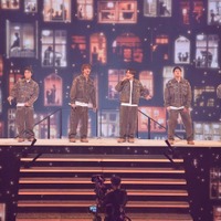 【紅白本番】BE:FIRST、オープニングからの衣装チェンジ話題「お揃いで可愛い」「セットとマッチしてる」 画像