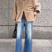 高見えアウターで差がつく。 大人の余裕をまとうフェイクファーコートの取り入れ方 【40代の毎日コーデ】 画像