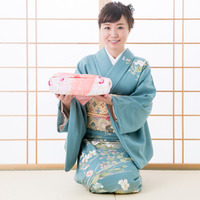 お育ちがバレます！親戚の集まりで恥をかく「年始の挨拶や手土産」のNGマナー、ご存じですか？ 画像