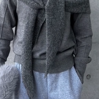 大人のグレーワントーンスタイル。異素材アイテムミックスが決めて【40代の毎日コーデ】 画像