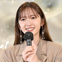 鈴木愛理、胸元＆ウエスト開き衣装で抜群スタイル際立つ「妖精」「異次元の可愛さ」の声 画像