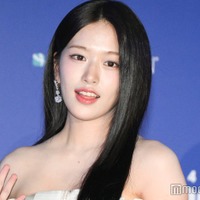 IVEユジン、ベアトップドレス姿で美デコルテ輝く「女神級の美しさ」「レベチ」とファン悶絶 画像