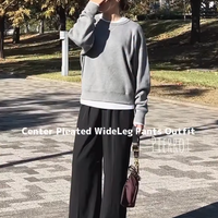 グレー×ブラックコーデ。大人が品良くまとめるときの簡単なコツって？【40代の毎日コーデ】 画像