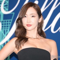 紗栄子、祖母を顔出し公開 弾丸帰省ショットに「目元が似てる」「孫の顔になってる」の声 画像