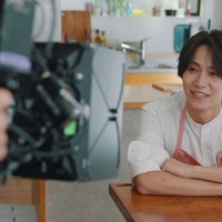 timelesz橋本将生、初の単独CM出演決定 エプロン姿で料理の腕前見せる 画像
