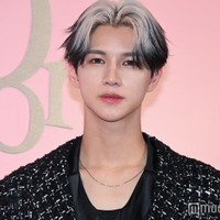 実力派ボーイズグループONE OR EIGHT・REIA、美スタイル際立つツイードセットアップ着こなす【ディオール アディクト キャンディ ショップ】 画像