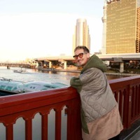 松岡昌宏、約20年ぶりの外ロケで魅力が全開！カメラマン・小林ばく氏の40周年特別企画に登場 画像