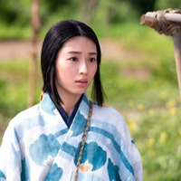 大河「豊臣兄弟！」白石聖、演じる“直”は男勝りな性格 仲野太賀＆池松壮亮の姿勢を尊敬「引っ張っていただいている感覚があります」【コメント】 画像