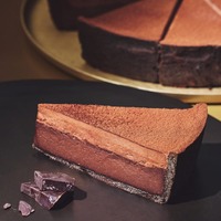 スタバのバレンタイン、「チョコレートタルト」など甘く幸せなチョコフードが勢ぞろい 画像