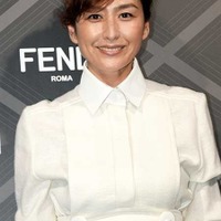 清原和博氏の元妻・亜希、元夫の近影ショット公開「何1つ忘れることのない」10年の節目に投稿 画像