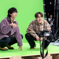 M!LK佐野勇斗＆吉田仁人、新CMでグルメ堪能 2人での出演に新鮮さも「親族が紛れ込んでいる感覚」 画像