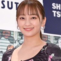 岡田結実、第1子出産を発表 直筆美文字で報告「成長していく我が子に、驚きと感謝、そして、焦りが止まらない日々です」25年4月に結婚 画像