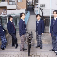 ACEes、フレッシュな制服姿で青春感溢れる 全員揃って「ベツコミ」登場 画像