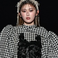 ゆうちゃみ、網タイツから見せる脚線美 煌めくド派手コーデに「さすがの着こなし」「スタイル良すぎ」の声【TGCあいち・なごや2026】 画像