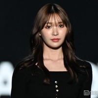 「花束オオカミ」中川紅葉、美脚際立つミニワンピ姿でランウェイ闊歩【TGCあいち・なごや2026】 画像