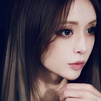 浜崎あゆみ、美肌際立つ顔アップSHOTにファンうっとり「至高」「美しすぎて声出た」 画像