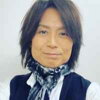 3児の父・つんく♂、17歳長男の仮免練習姿公開「ベンツで練習豪華すぎる」「大きくなってる」と反響 画像