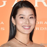 すみれ、父・石田純一＆亡き母・松原千明さんとの過去ショット公開「そっくり」「親子の愛情が伝わってきて感動」の声 画像