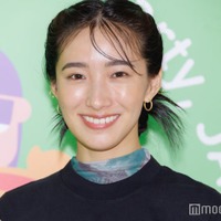 浅野忠信の18歳年下妻・中田クルミ、黒×赤の手編みニット帽披露「売り物レベル」「かっこいいデザイン」と反響 画像