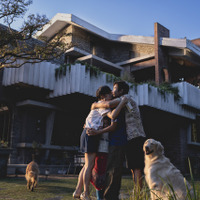 自慢の家、家族…「全てを叶えた」イ・ビョンホン演じる主人公の転落『しあわせな選択』本編映像 画像