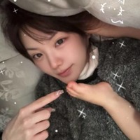 「すっかりママの顔」田中れいな、子供の足がひょっこり！微笑ましい朝の光景に反響「可愛いあんよ」 画像