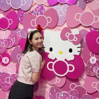 元AKB48メンバー、美脚輝くミニ丈コーデ2種公開「スタイル抜群」「笑顔に癒されます」の声 画像