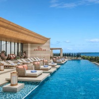 沖縄・宮古島に「キャノピーbyヒルトン」贅沢プールやレストラン完備、新商業施設も隣接 画像