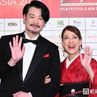 LiLiCo、夫との結婚8年目の記念日にウエディングショット披露「キュンとした」「幸せオーラが半端ない」の声 画像