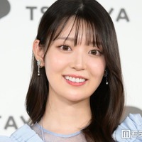 元乃木坂46メンバー、深紅のシースルードレス血のり付きオフショットに反響「大人の魅力」「色っぽい」 画像