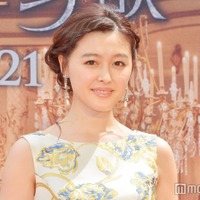 元モー娘。久住小春、母＆姉と宮古島へ 3ショットに反響「骨格が神」「仲良しで可愛い」 画像