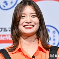 スピードワゴン井戸田潤の妻・蜂谷晏海「産後の抜け毛始まりました」自撮り公開「共感しかない」と反響 画像