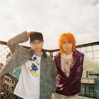 超特急タカシ＆シューヤ「mini」スニーカー特集に登場 “晴れ男”撮影エピソードも 画像