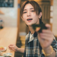 Hey! Say! JUMP山田涼介「VOCE」新連載「BEAUTY DIARIES」スタート 旅先で欠かせない美容グッズとは 画像