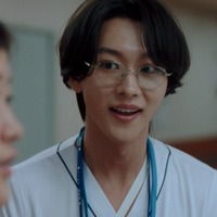 ROIROM本多大夢、CM単独初出演 “あたふたする”新人ナース役で登場 画像