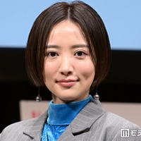 2児の母・夏菜、レイヤー活かした重ためミディアムヘアにイメチェン「大人っぽくて見惚れちゃう」「雰囲気変わる」 画像