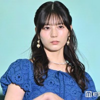 日向坂46小坂菜緒、夏っぽ清楚コーデで登場「爽やか」「似合ってる」絶賛の声【ガルアワ2026SS】 画像